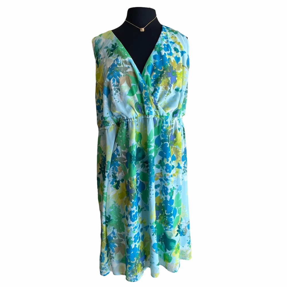 Lane Bryant Blue Yellow Green Floral V-Neck Sleeveless Dress